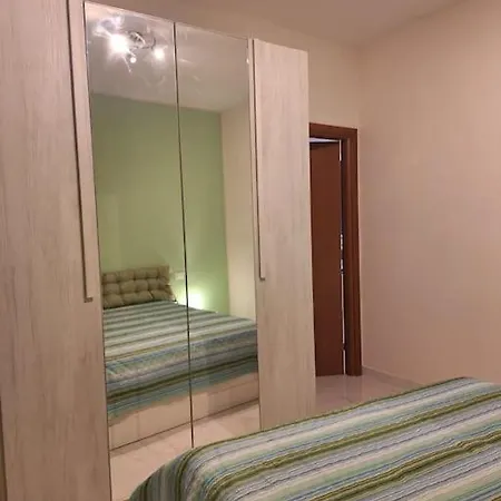 Four Seasons Spring Apartment